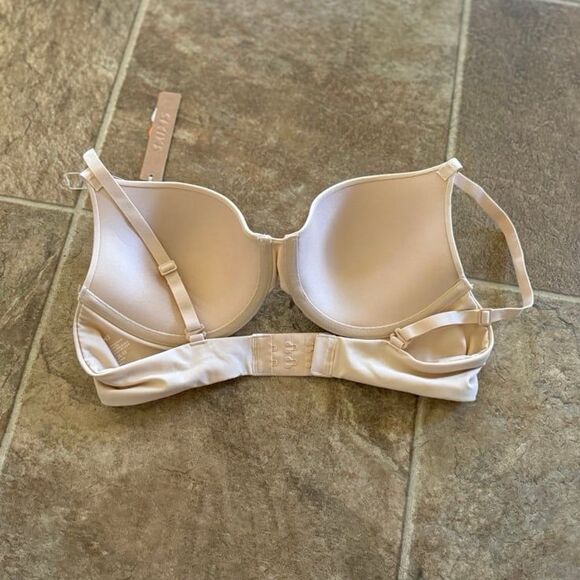Skims Fits Everybody Demi T-shirt Bra Size 36A Sand - Picture 6 of 7